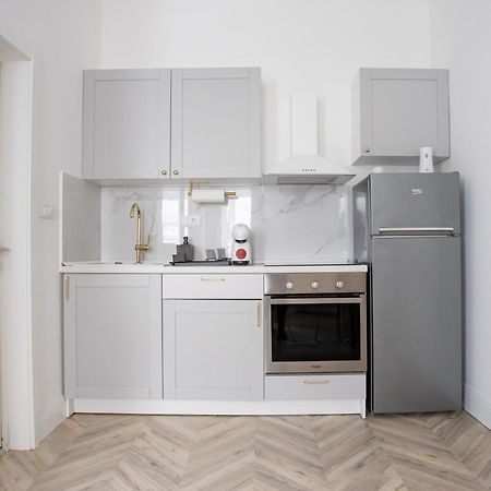 Etoile City Center Apartments Белград Экстерьер фото